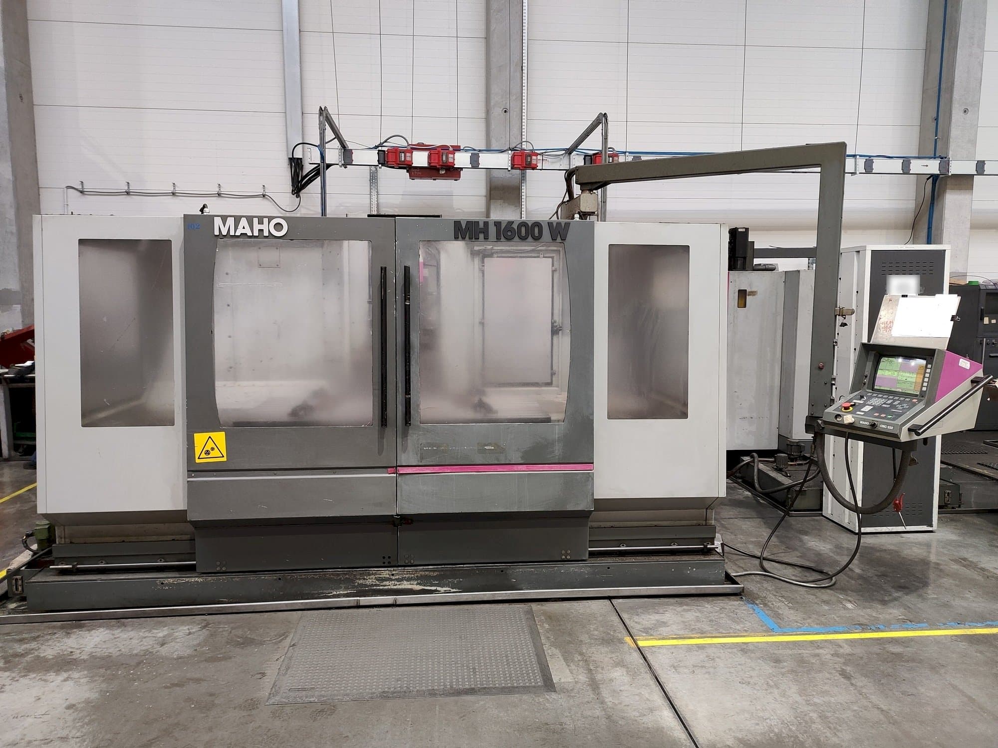 Mašīnas Maho MH 1600 W pretskats