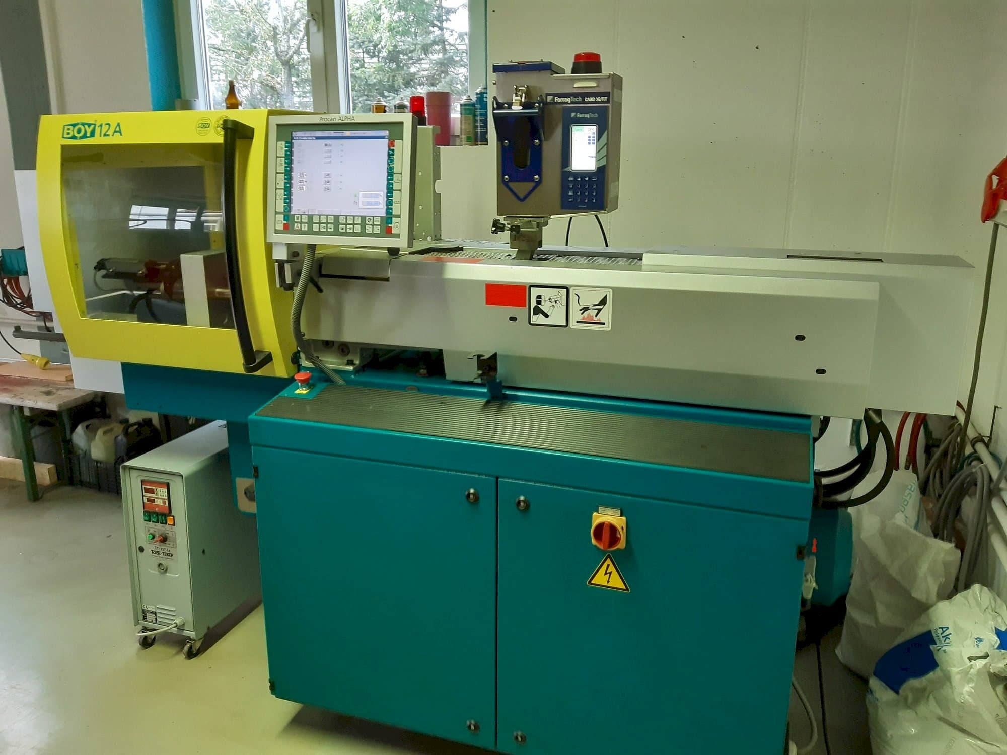 Mašīnas BOY 12A  pretskats