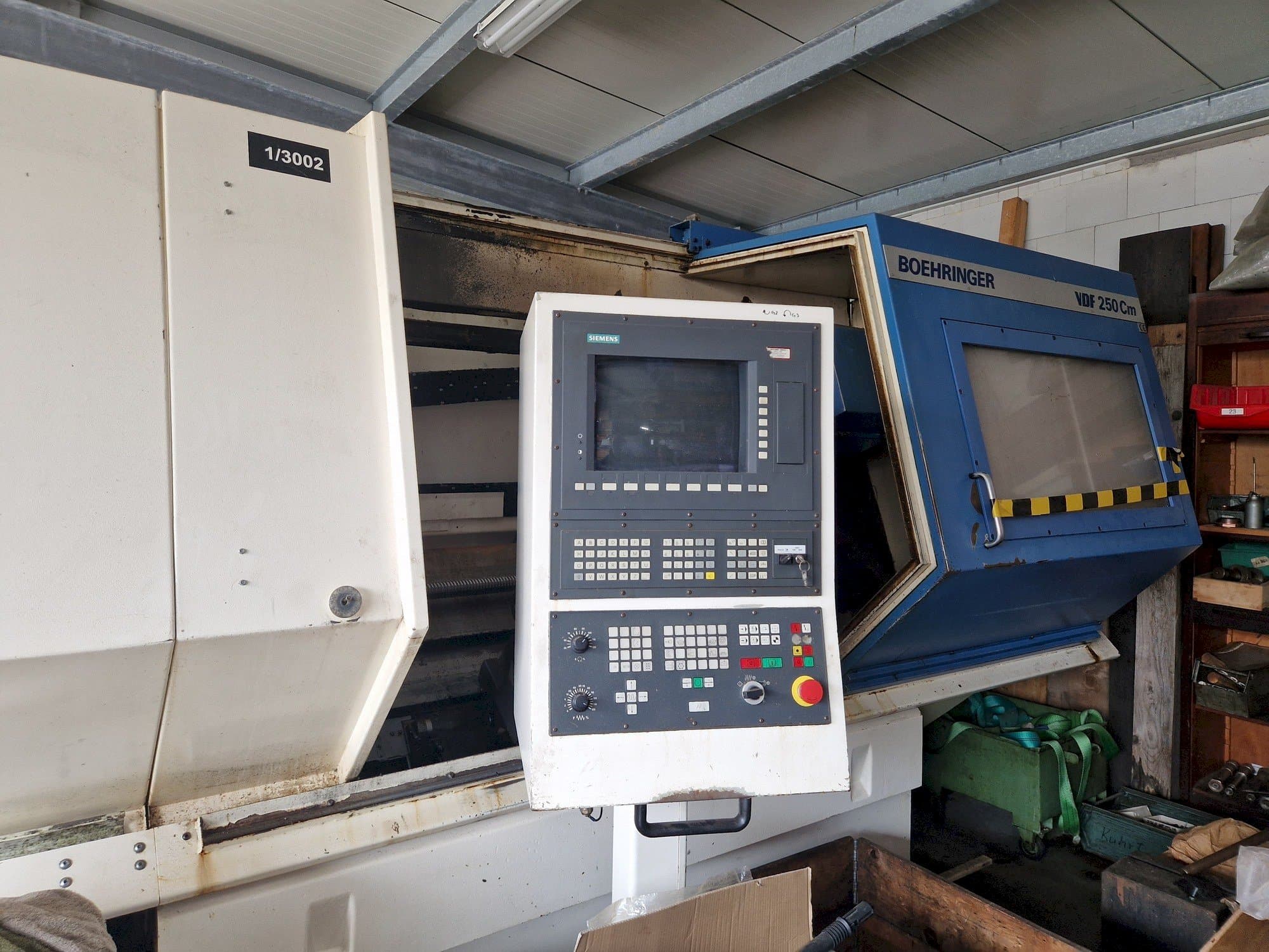 Mašīnas BOEHRINGER VDF 250 Cm pretskats