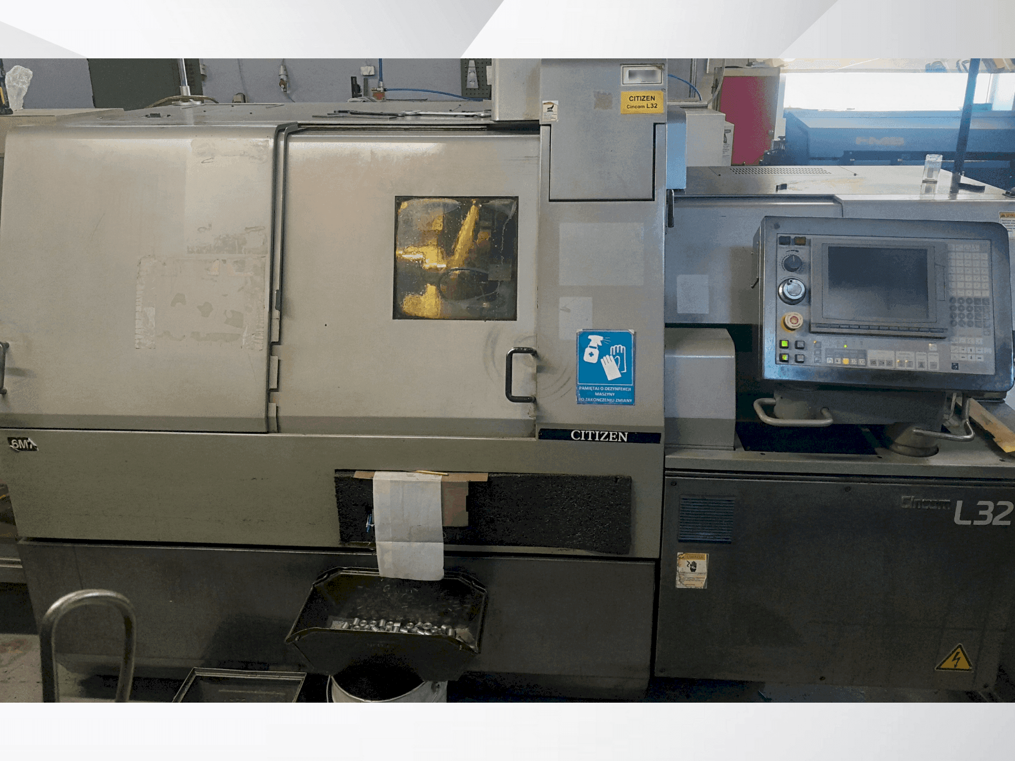 Mašīnas Citizen L32 VII pretskats