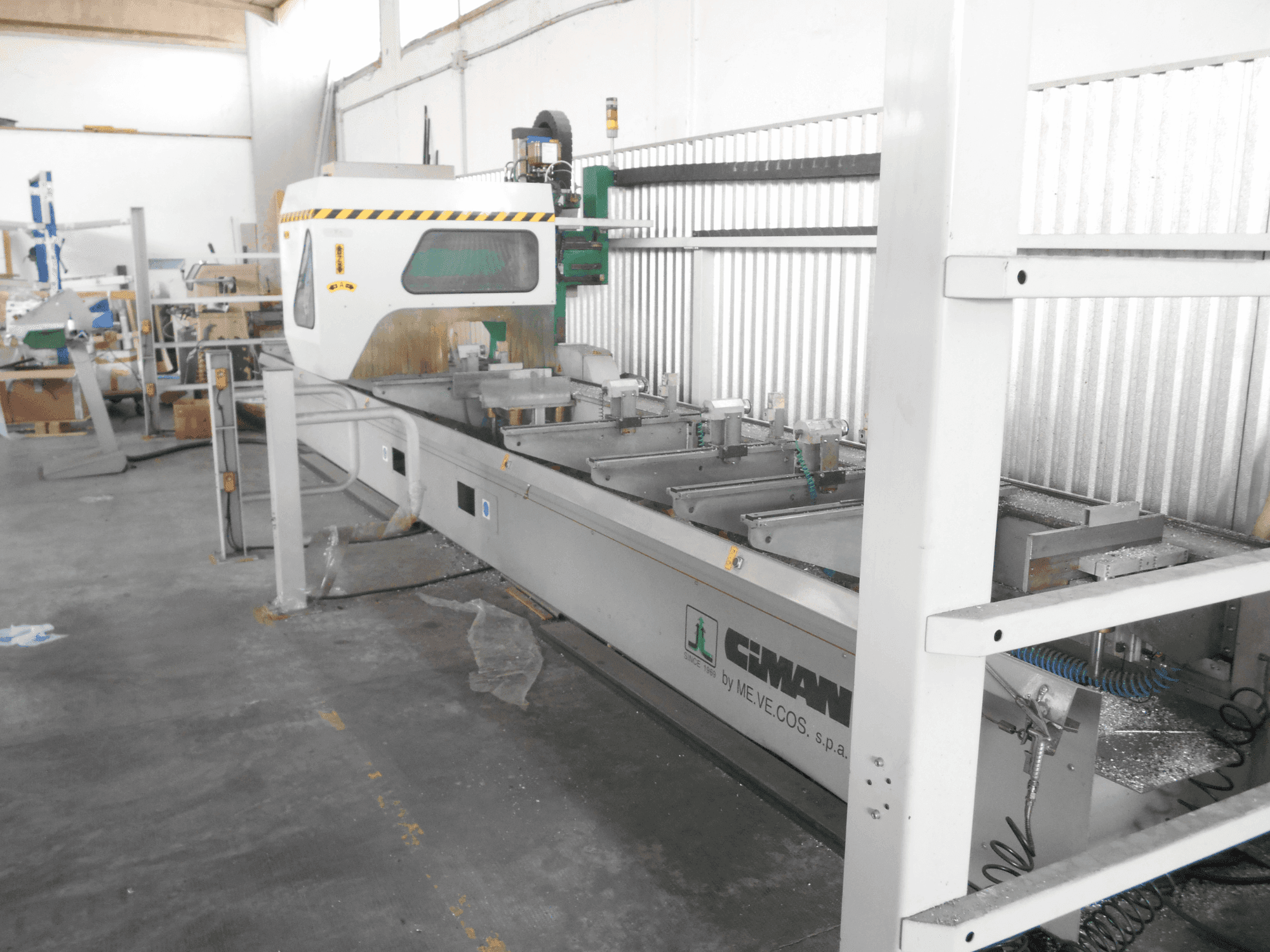 Mašīnas CIMAN Mizak 6.7 twin  pretskats