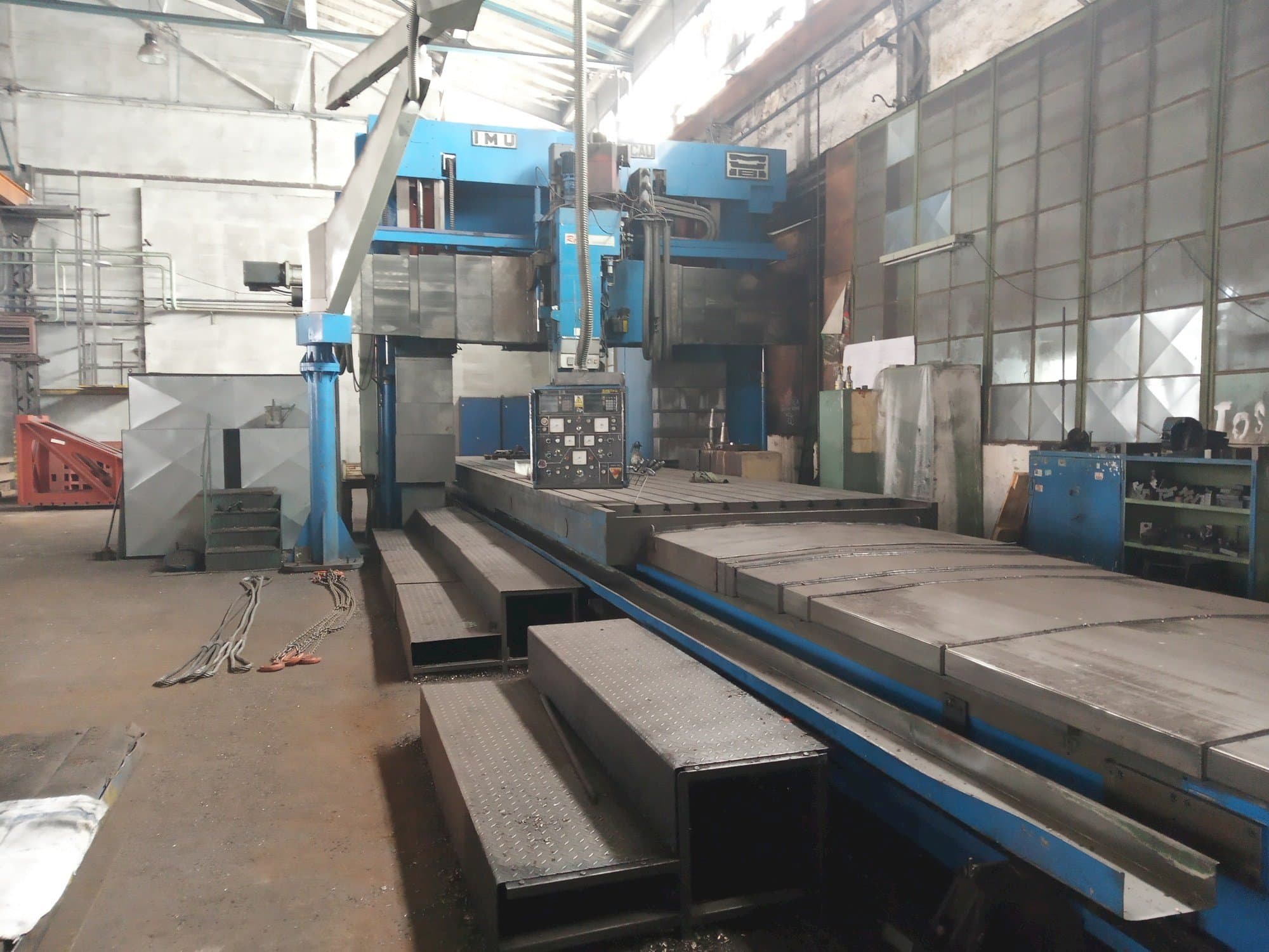 Mašīnas Forest Line FLP 2200  pretskats