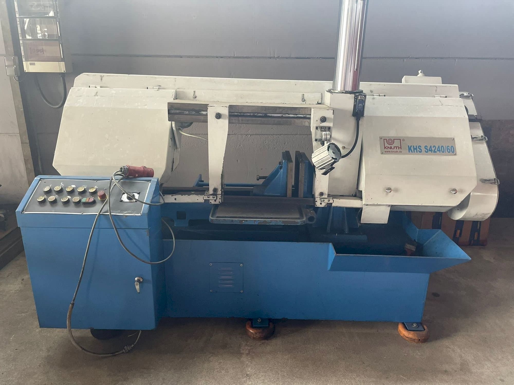 Mašīnas KNUTH KHS S4240/60 pretskats