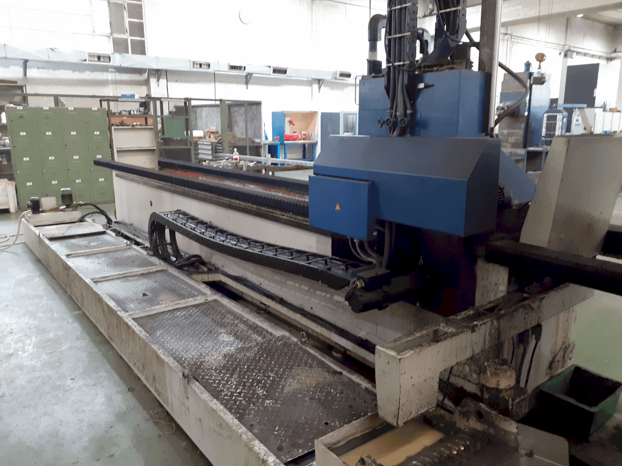 Mašīnas Reform AR 40/7  pretskats