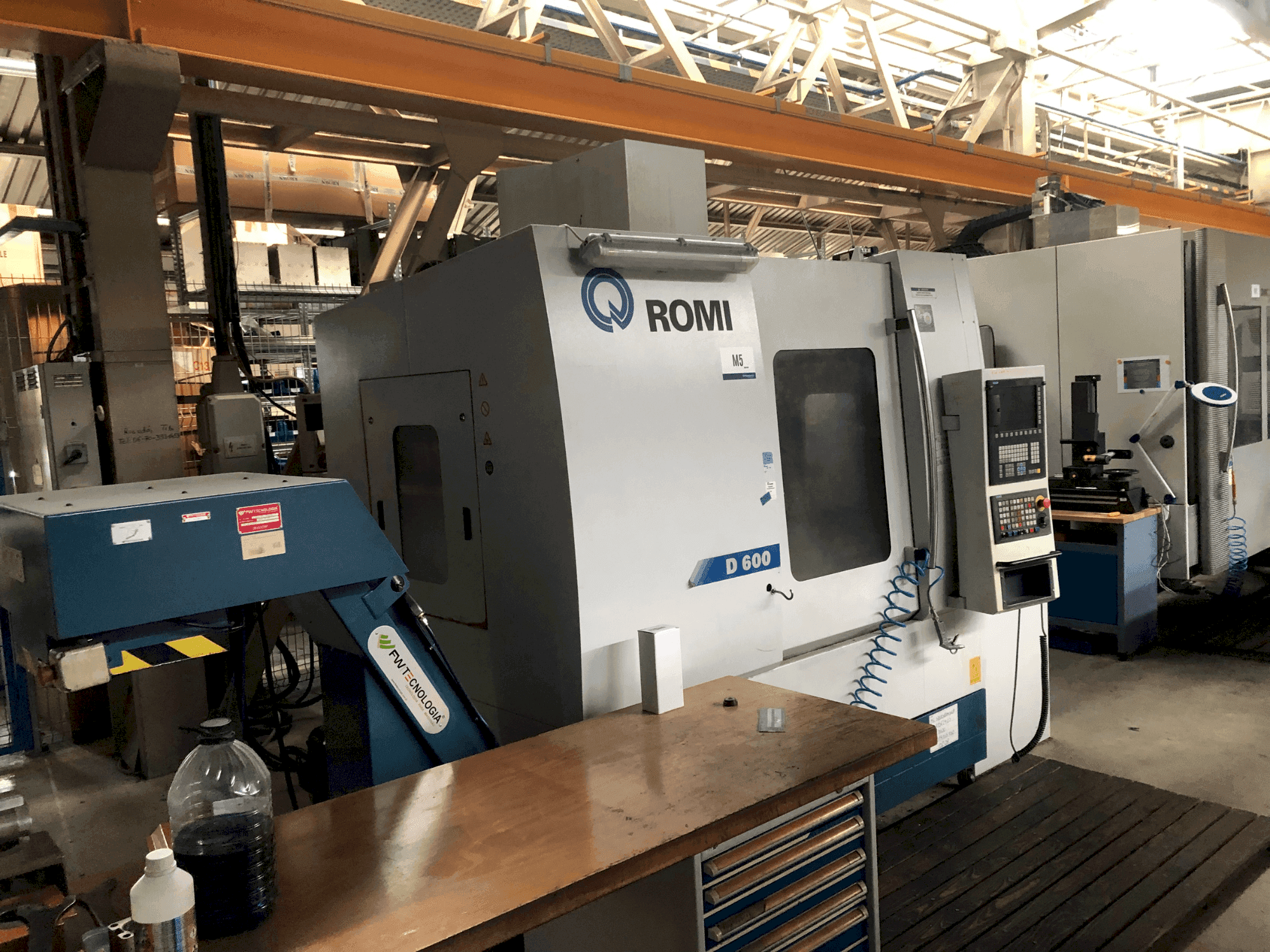 Mašīnas Romi D600 pretskats