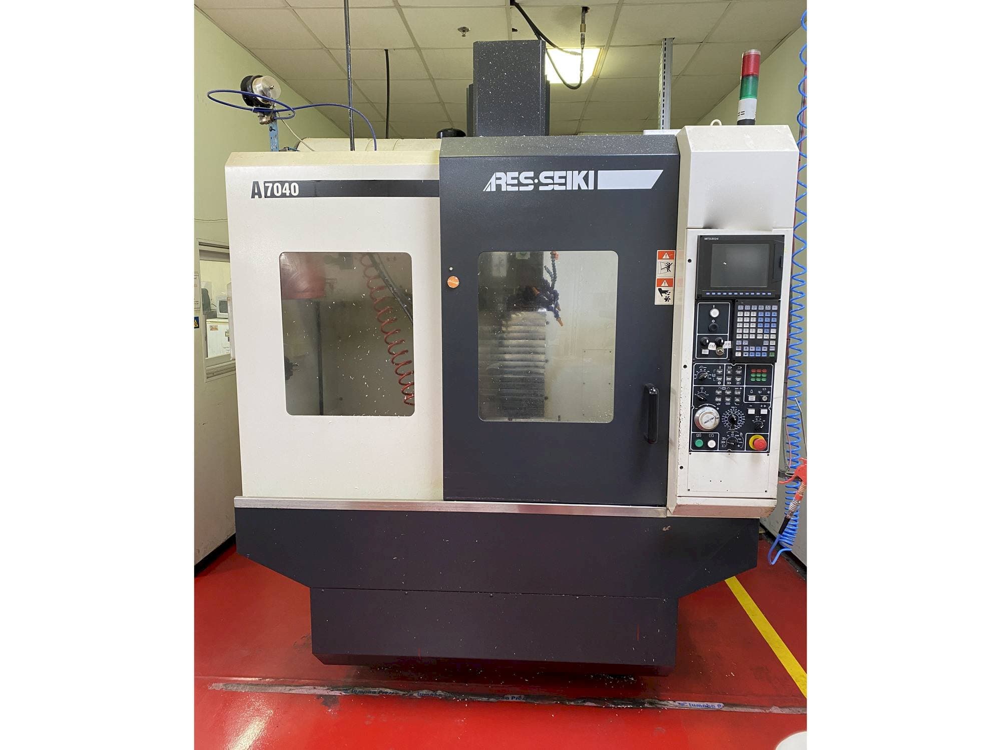 Mašīnas ARES A7040  pretskats