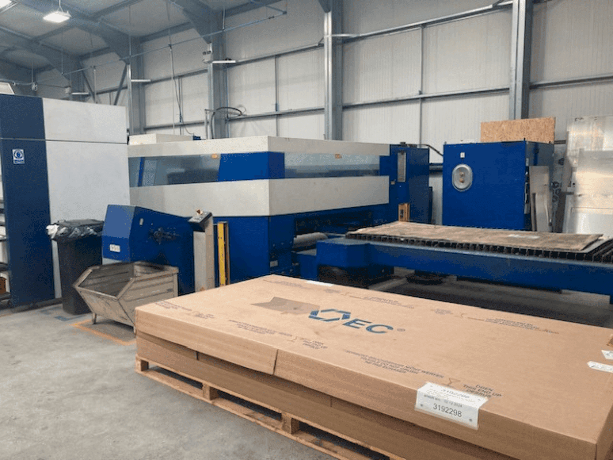 Mašīnas TRUMPF Trulaser 5030 pretskats