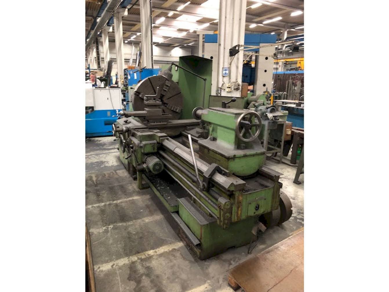 Mašīnas DLZ 800 pretskats