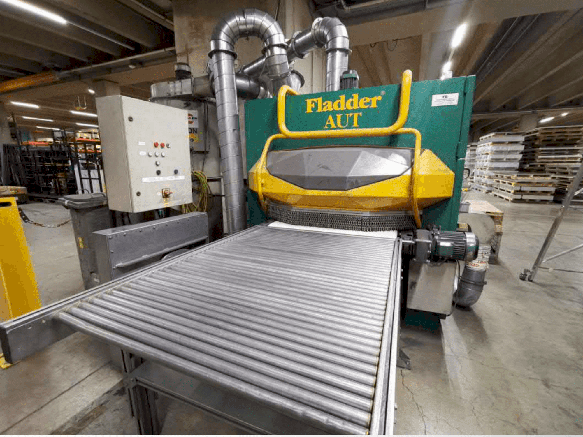 Mašīnas Fladder AUT-1000 VAC pretskats