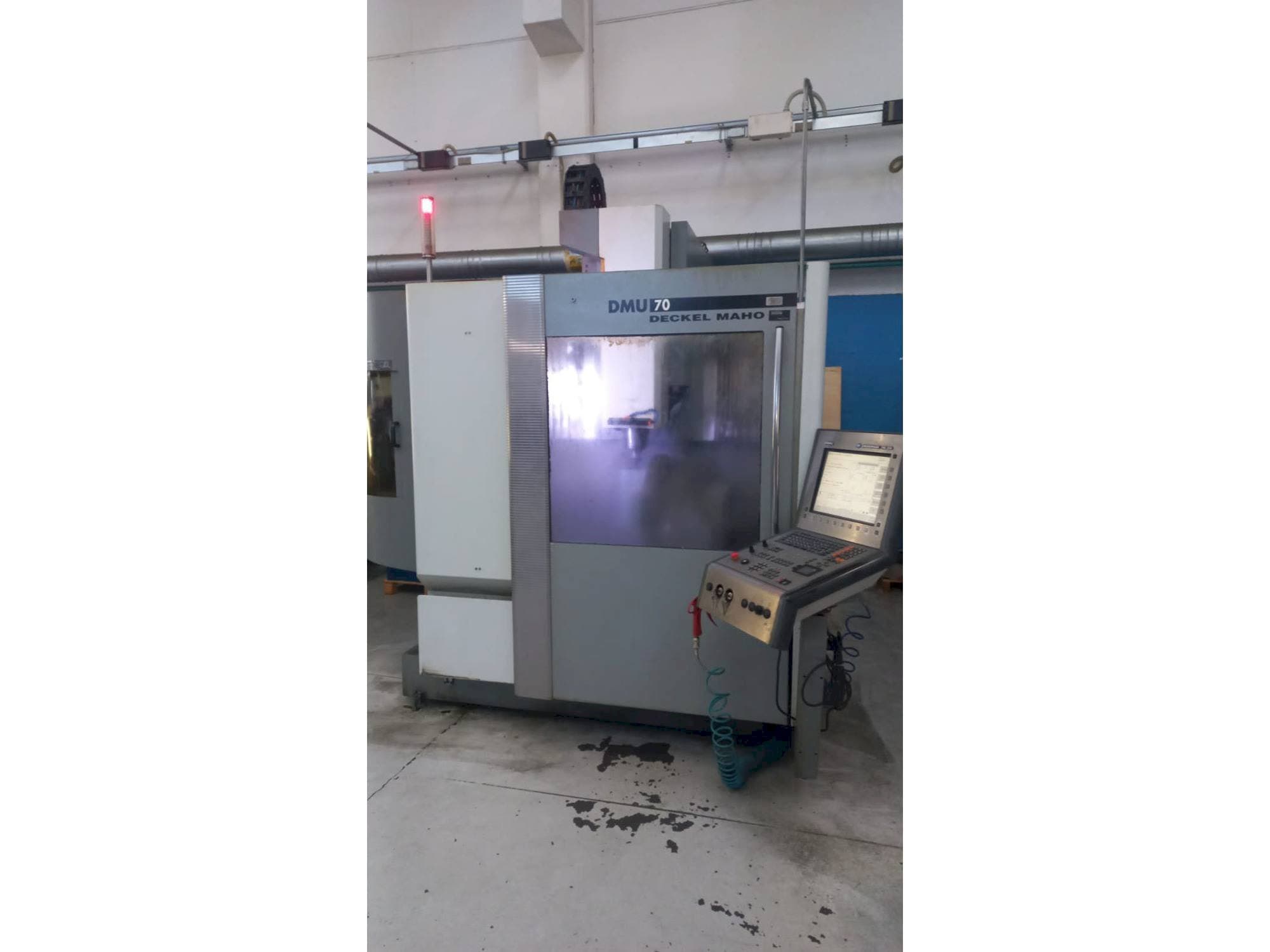 Mašīnas DMG pretskats