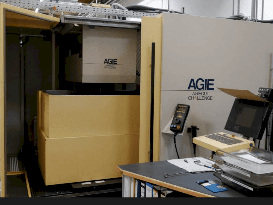 Mašīnas AGIE AGIECUT CHALLENGE 3 pretskats