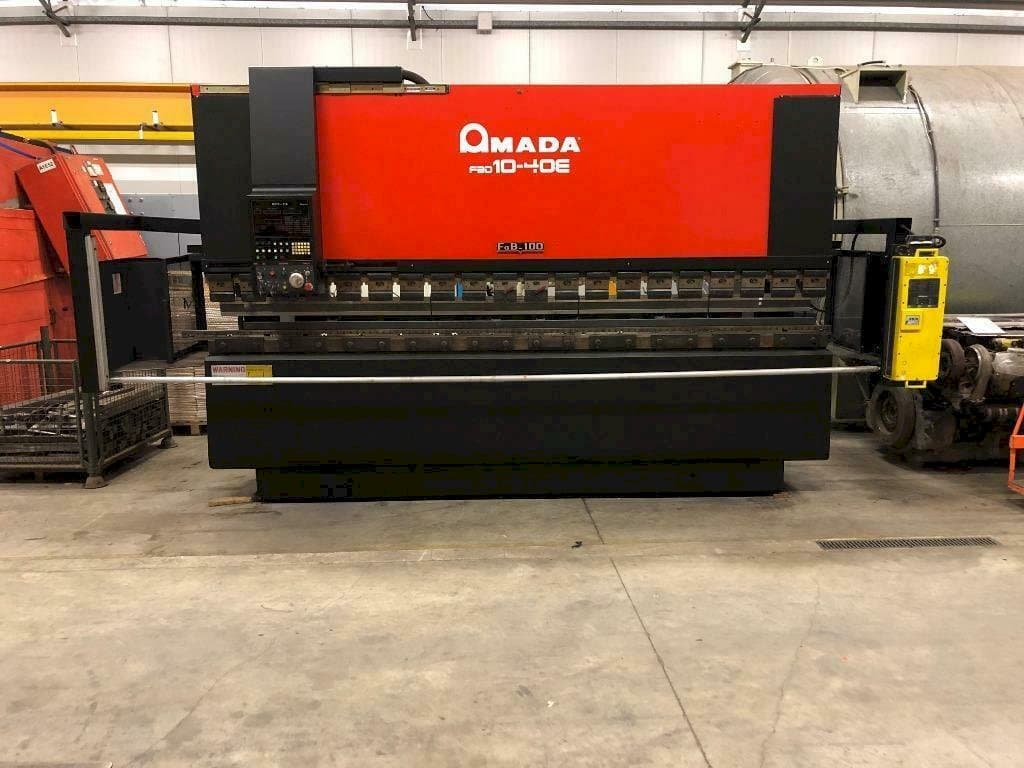 Mašīnas AMADA 10-40E pretskats