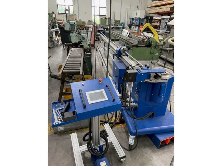 Mašīnas JUTEC 5060 pretskats