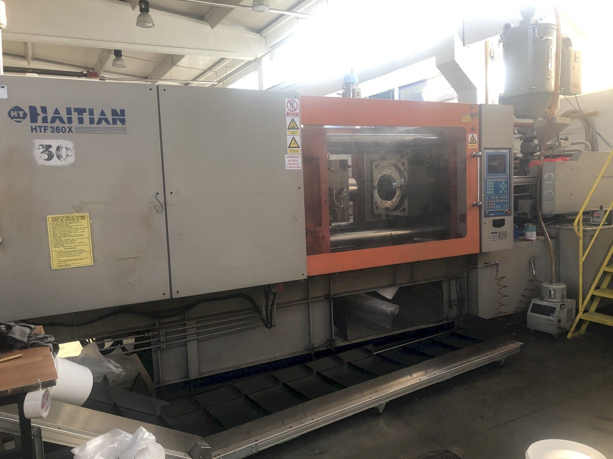 Mašīnas HAITIAN HTF 360X pretskats
