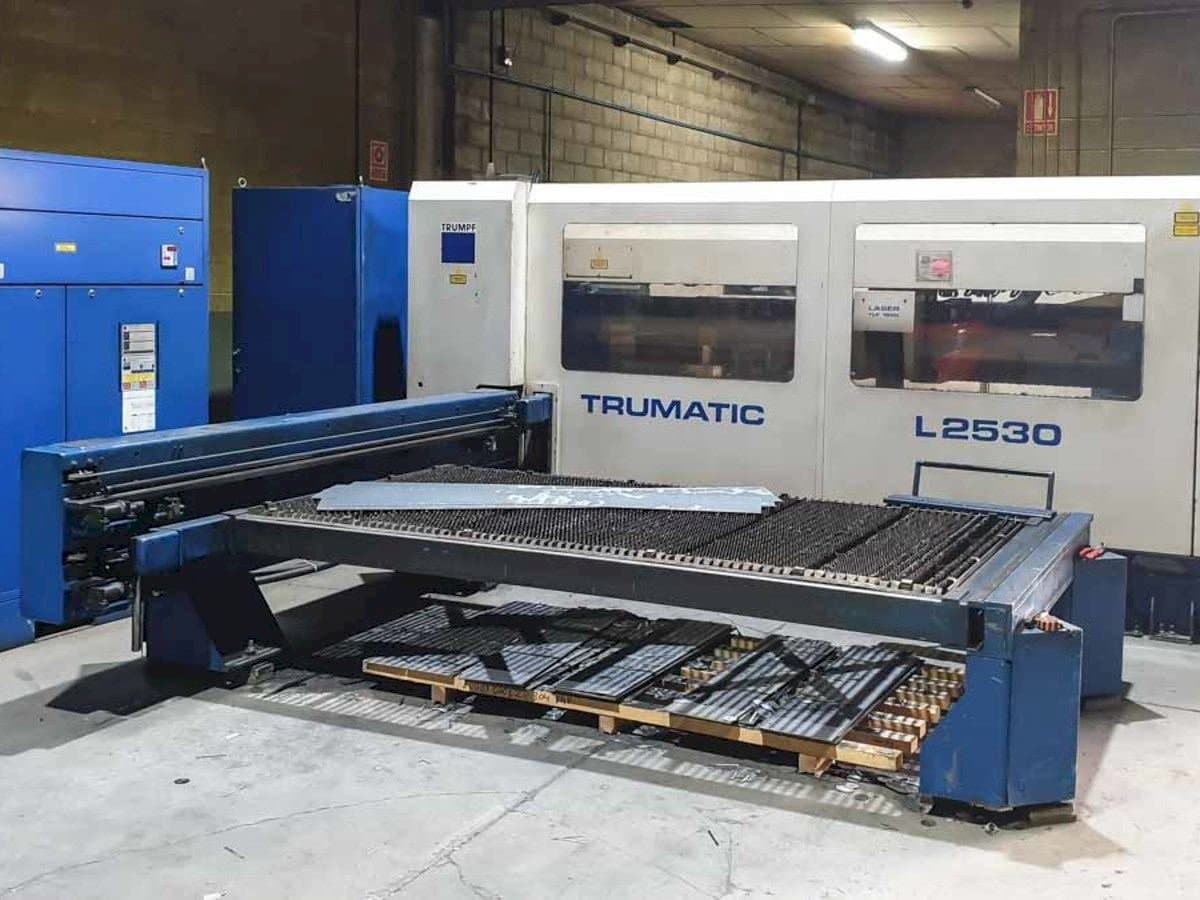 Mašīnas Trumpf Trumatic L2530 pretskats