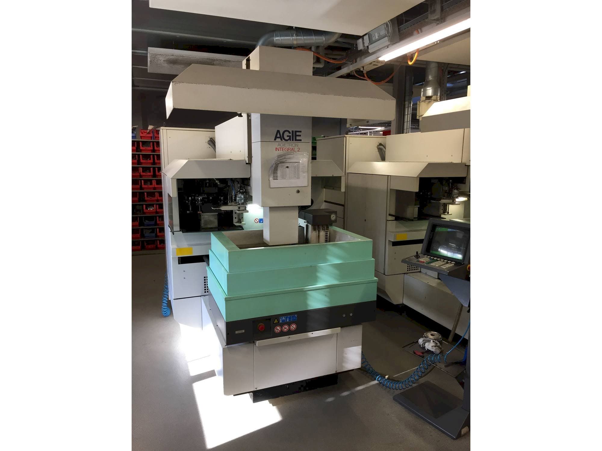 Mašīnas AGIE INTEGRAL 2  pretskats