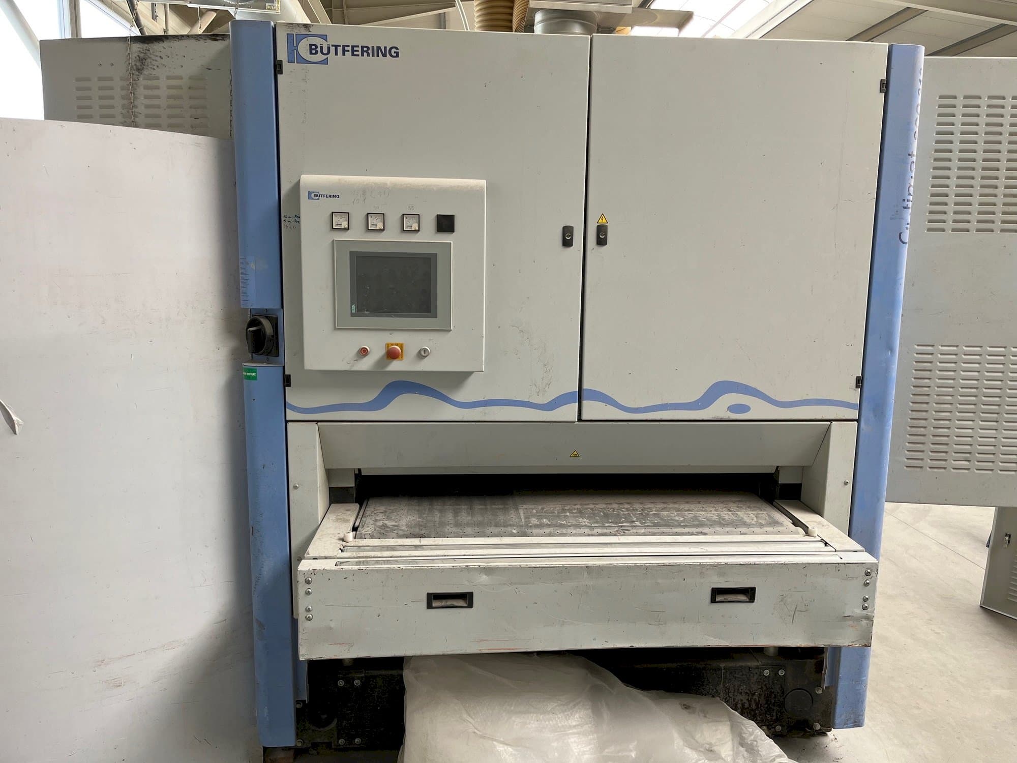 Mašīnas BUTFERING OPTIMAT SCO313 MRR  pretskats