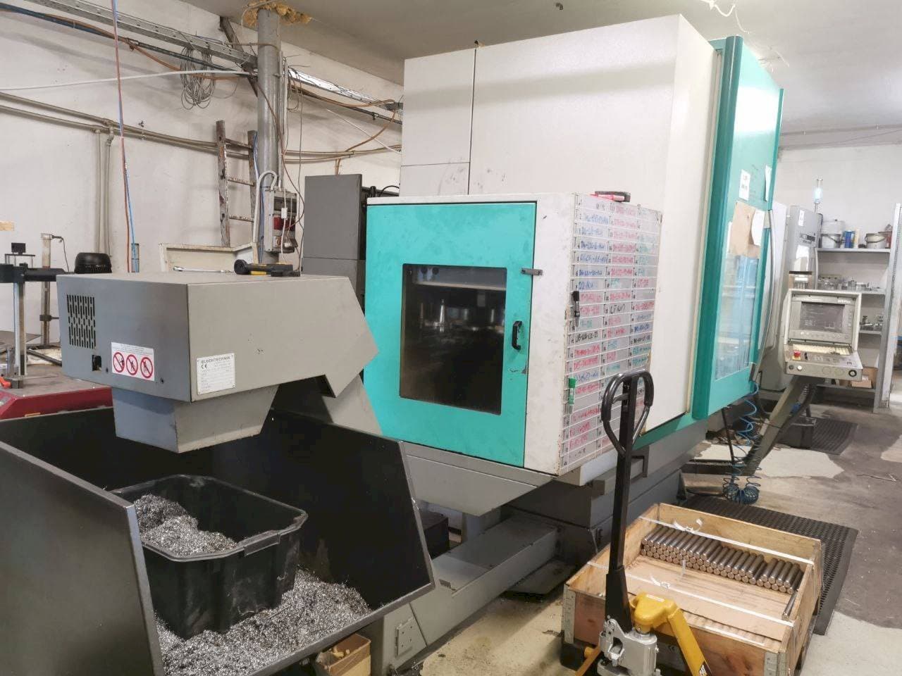 Mašīnas DECKEL MAHO 70 V pretskats