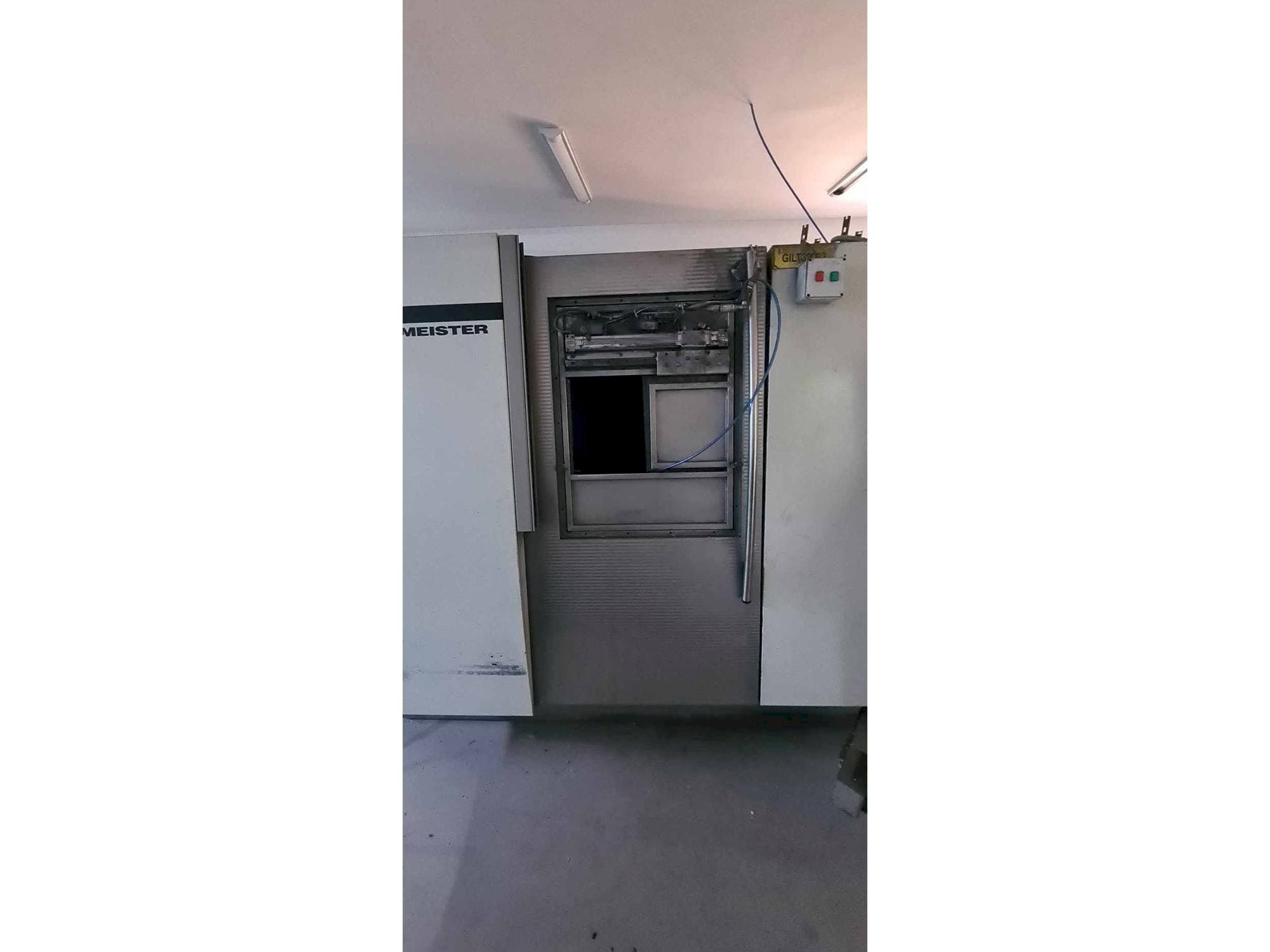 Mašīnas Gildemeister TWIN 32 pretskats