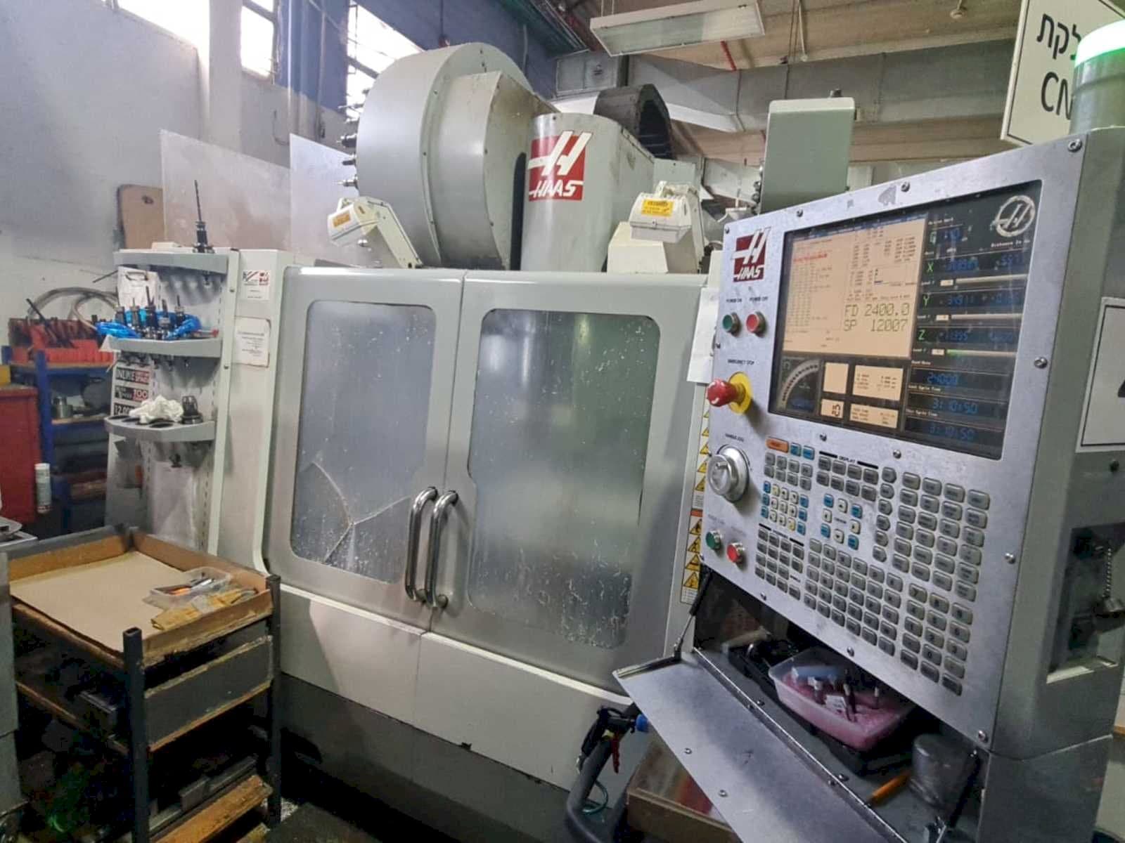 Mašīnas HAAS VF-3SS pretskats