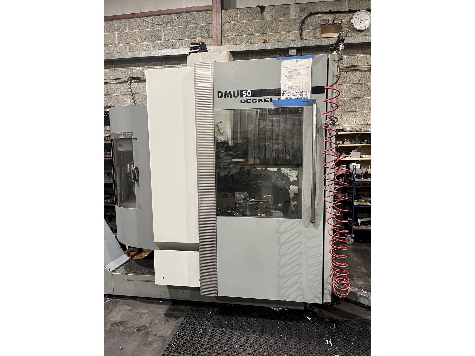Mašīnas DECKEL MAHO DMU 50 pretskats