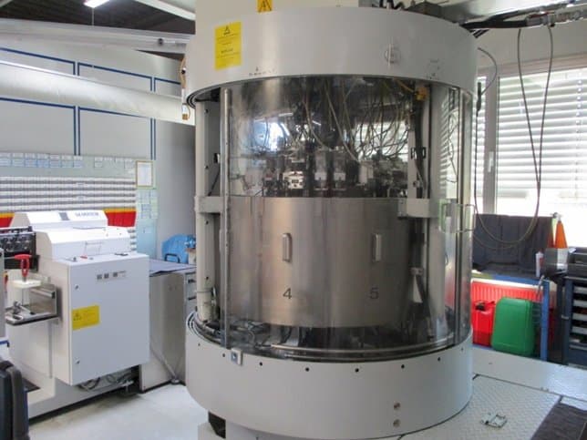 Mašīnas MIKRON Multistar CX-24  pretskats