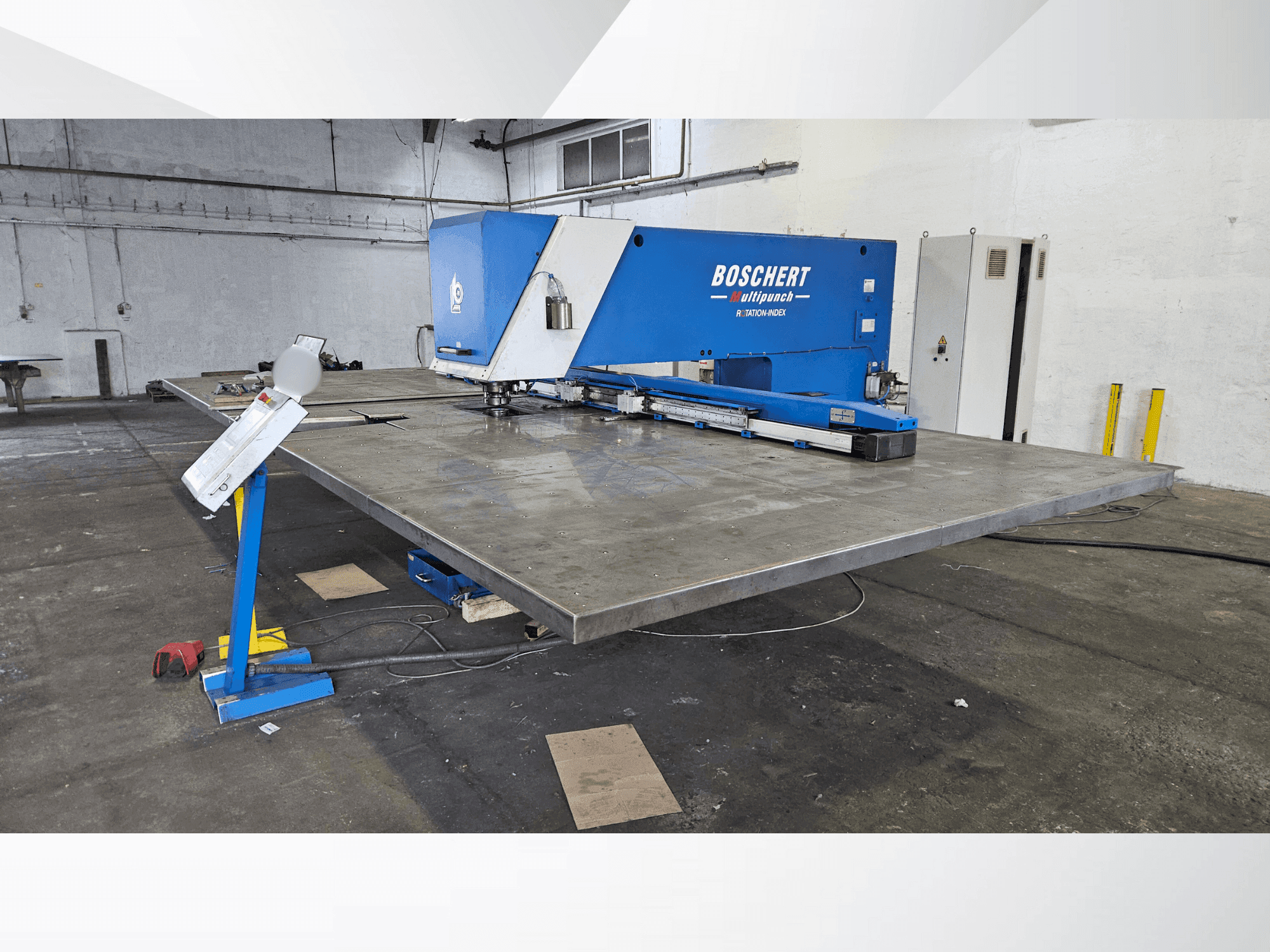 Mašīnas BOSCHERT Multipunch 1500 x 3000  pretskats