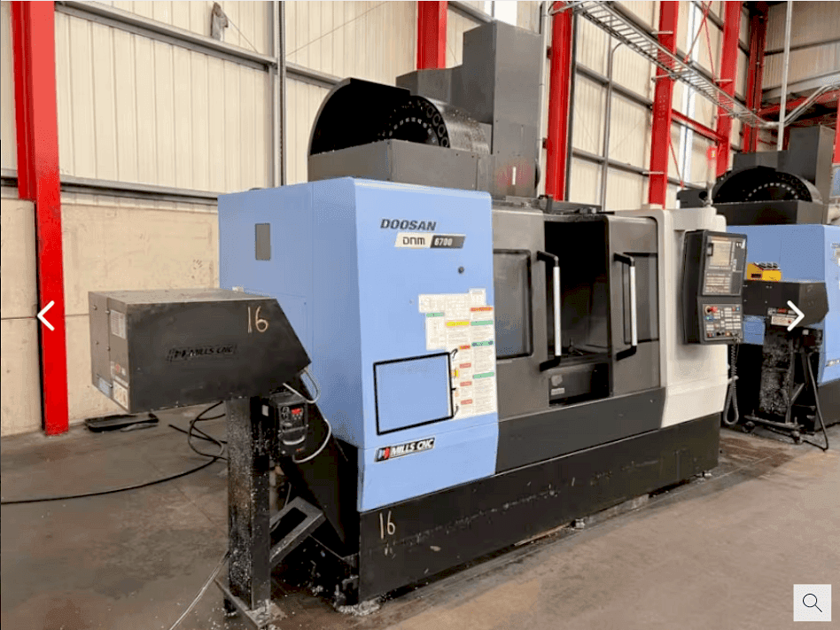 Mašīnas Doosan DNM 6700 pretskats