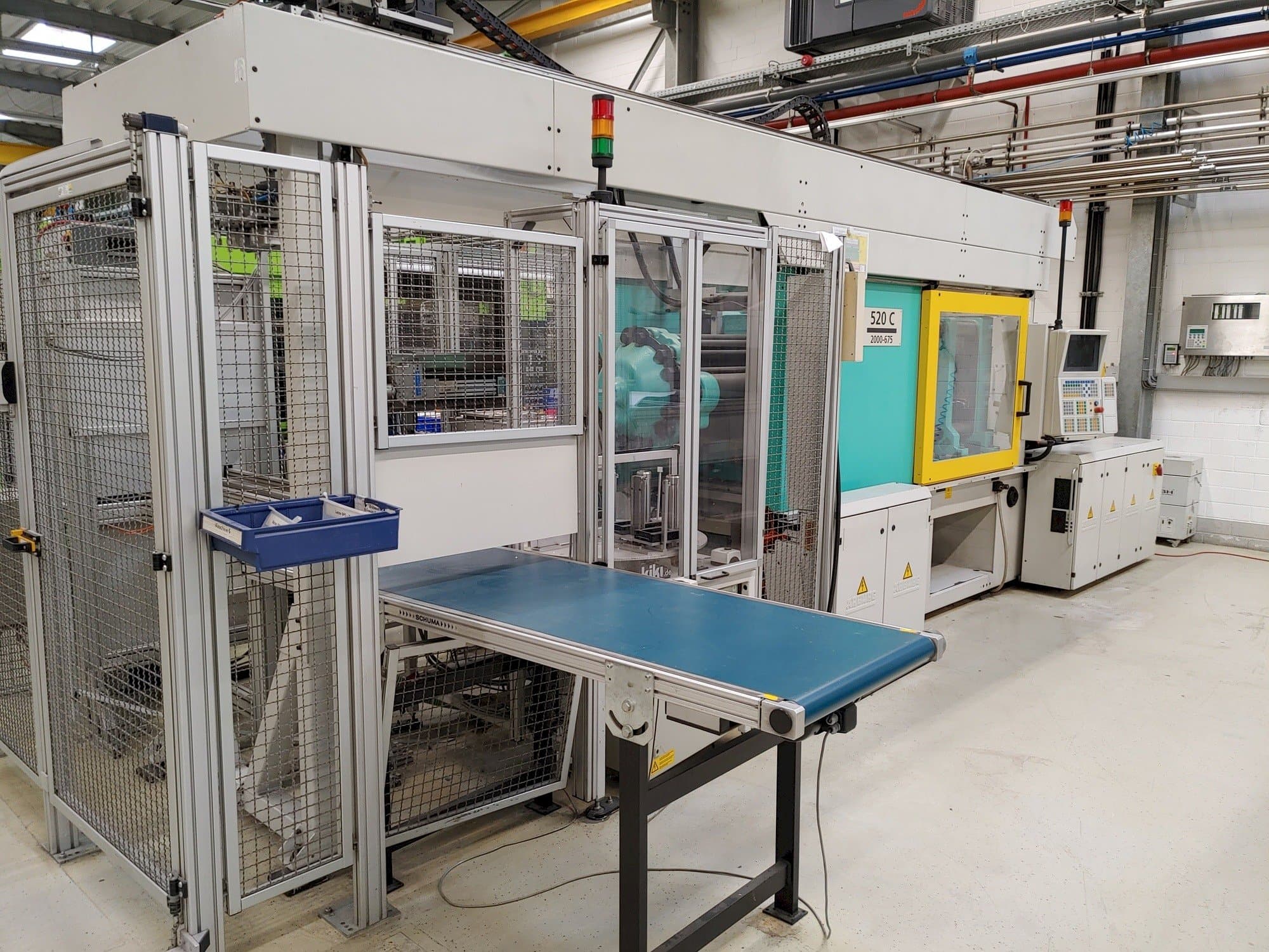 Mašīnas Arburg Allrounder 520 C 2000-675  pretskats