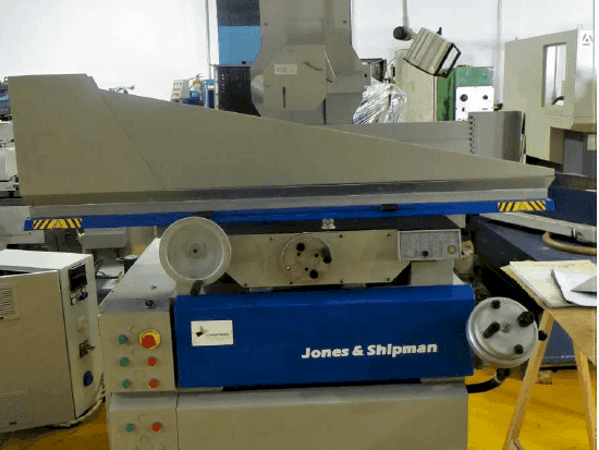 Mašīnas Jones & Shipman 1400 E  pretskats