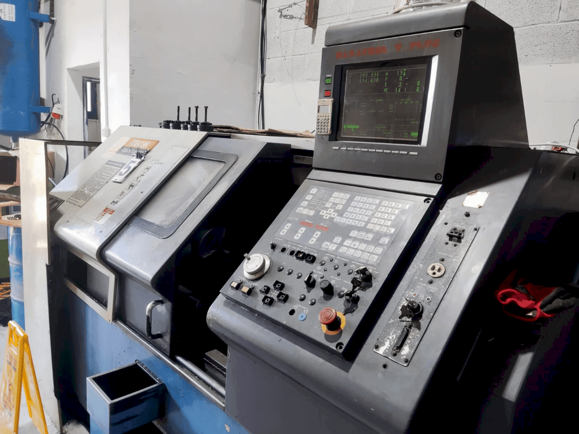 Mašīnas Mazak Quick Turn 20 (1996) pretskats