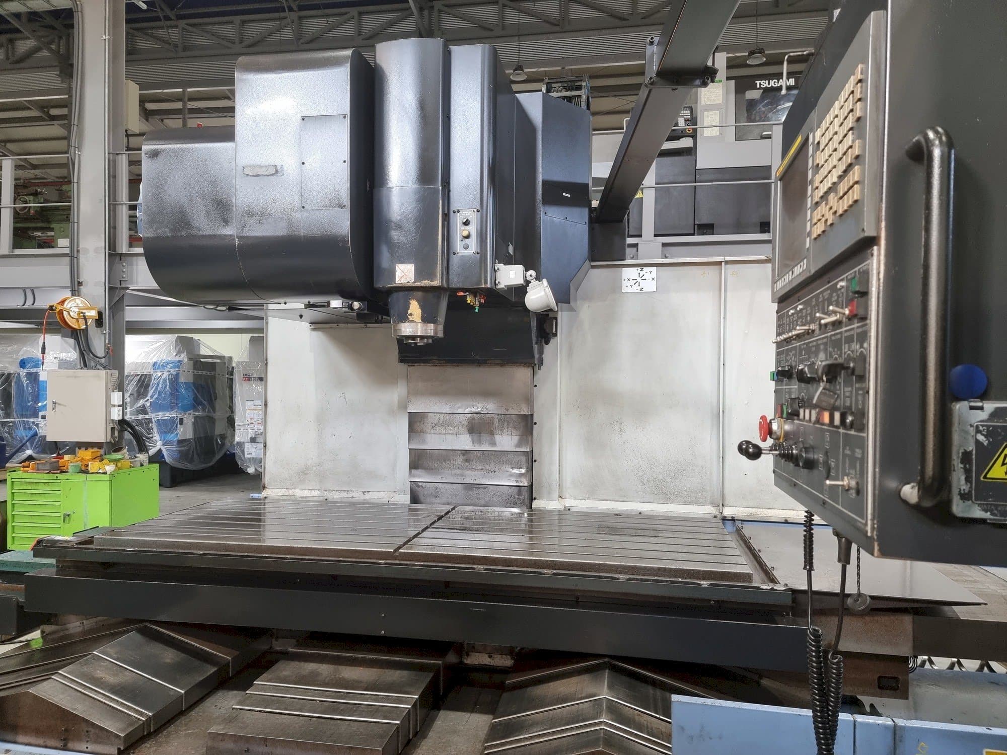 Mašīnas Doosan VM 960L pretskats