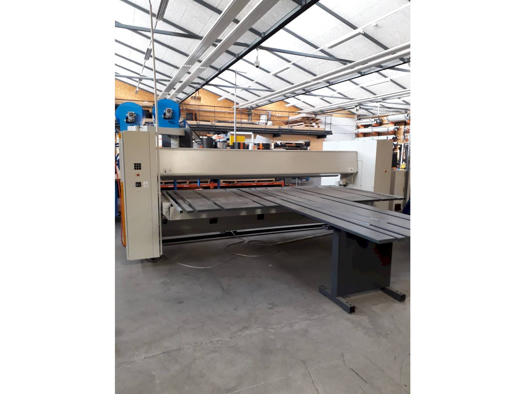 Mašīnas RAS 62.30-2 TURBO 2 pretskats