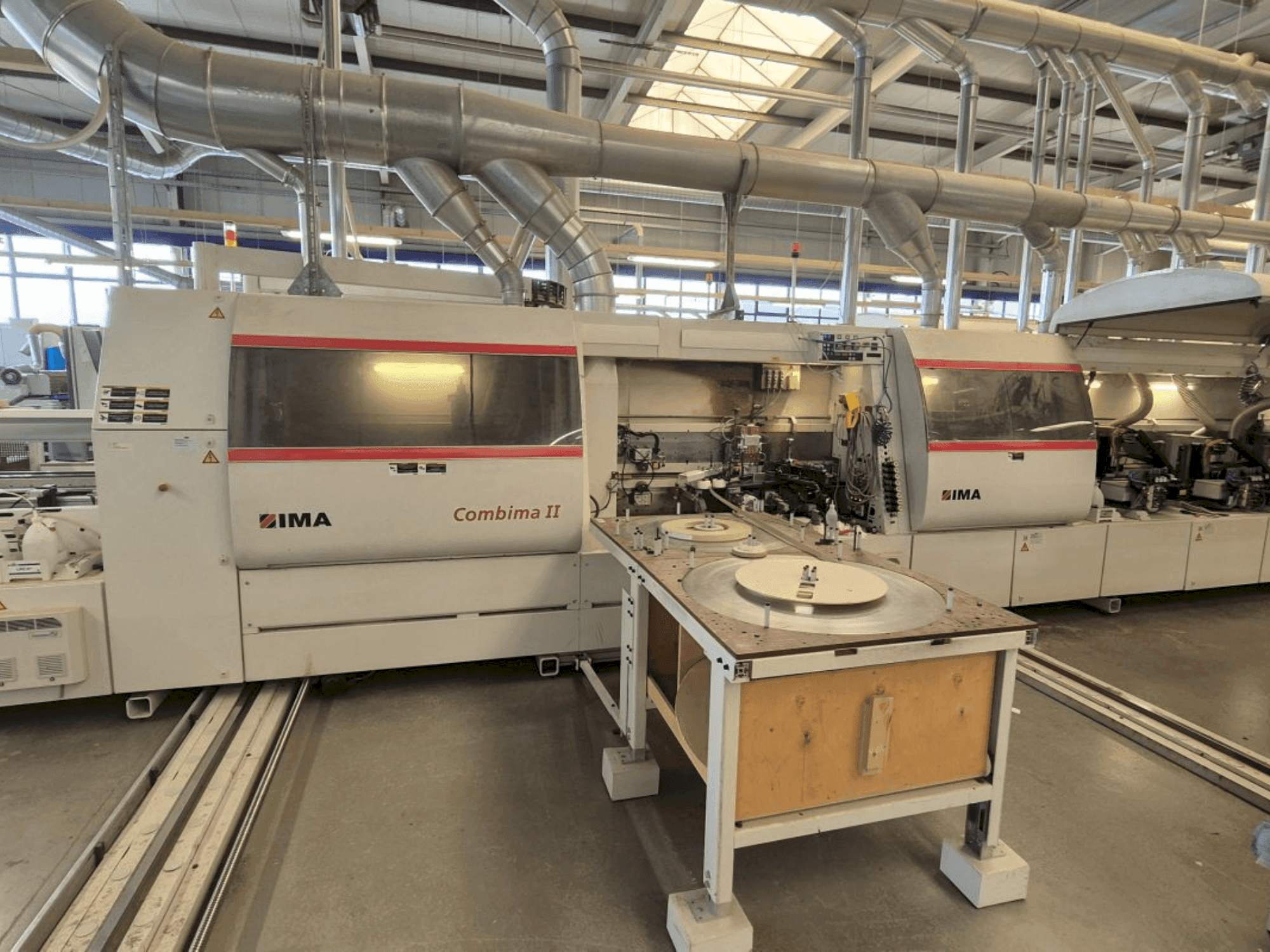 Mašīnas IMA Combima/II/390/B/L12 pretskats