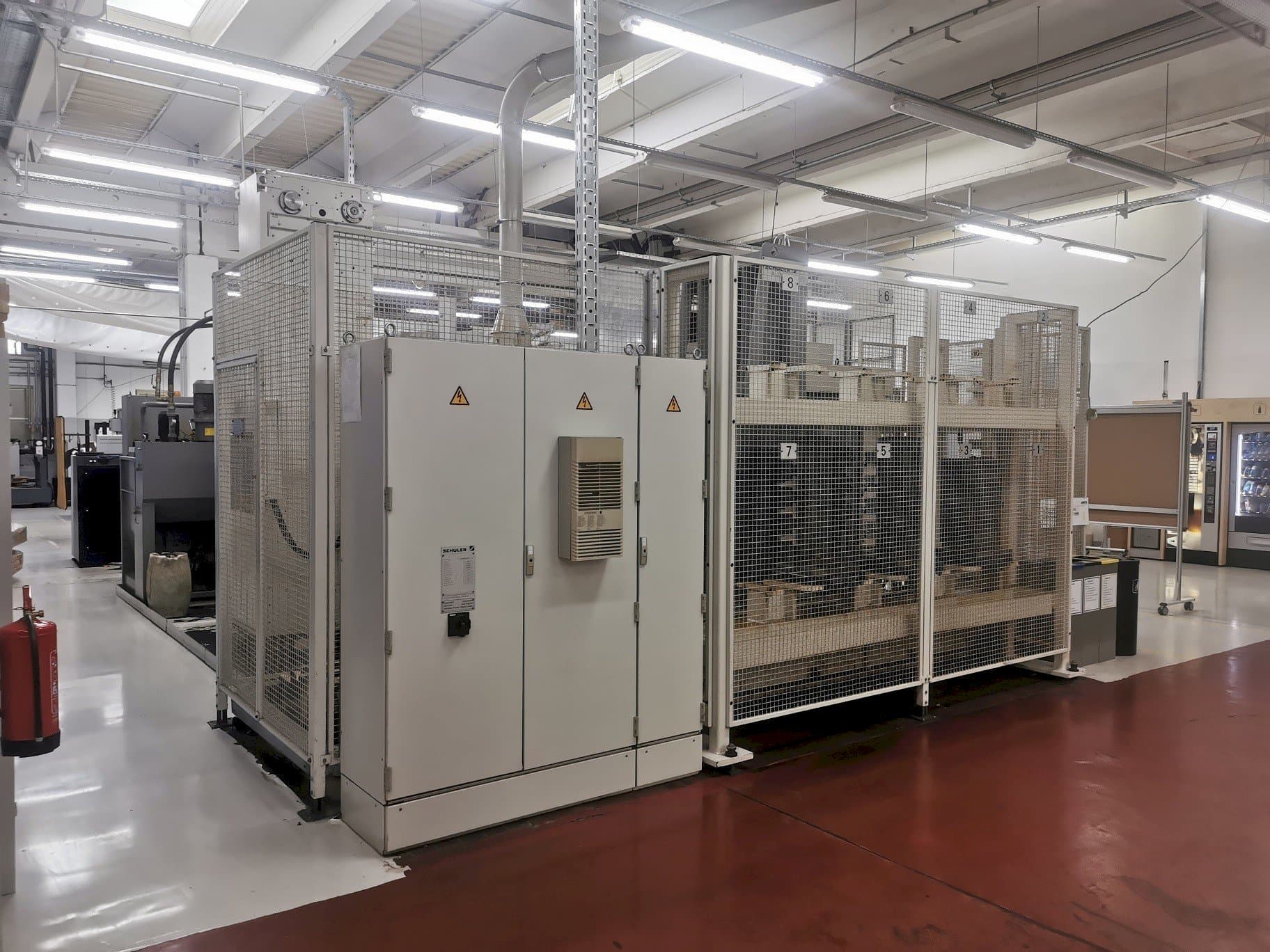 Mašīnas HELLER MC 16 pretskats