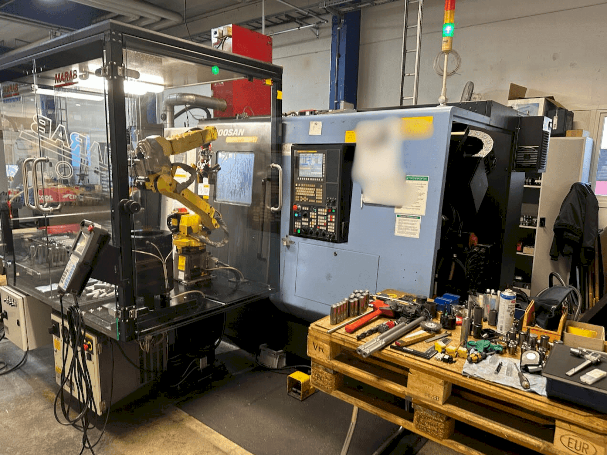 Mašīnas DOOSAN PUMA TT 1800 SY pretskats