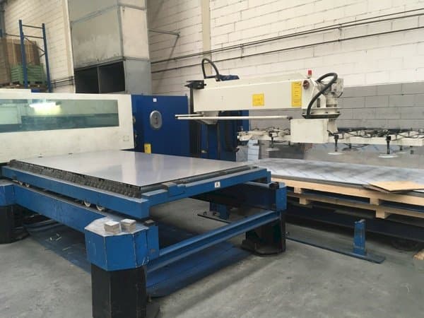Mašīnas Trumpf Trumatic L3050 pretskats
