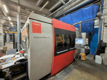 Mašīnas Bystronic Bysprint Fiber 3015 3kW pretskats