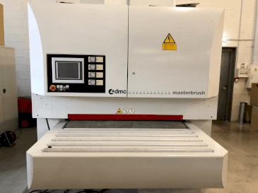 Mašīnas DMC MASTERBRUSH MB 1350 M4 (2011) pretskats