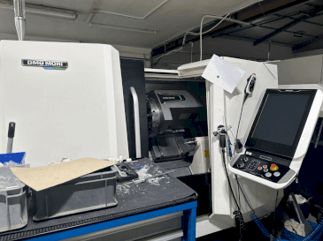Mašīnas DMG MORI CLX 350 V4 pretskats