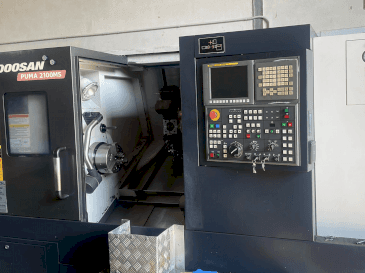 Mašīnas DOOSAN PUMA 2100MS pretskats