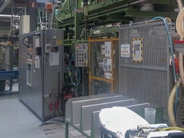Mašīnas BEKUM BA 20 M / S 901 skats no labās puses