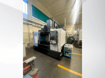 Mašīnas DOOSAN DNM 5700 pretskats