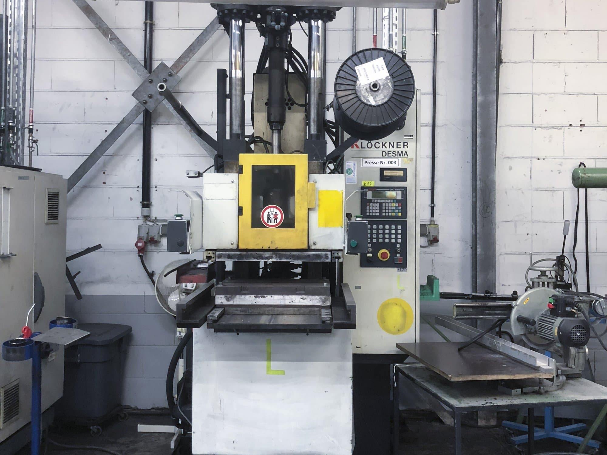 Mašīnas Kloeckner Desma 956.050 ZO  pretskats