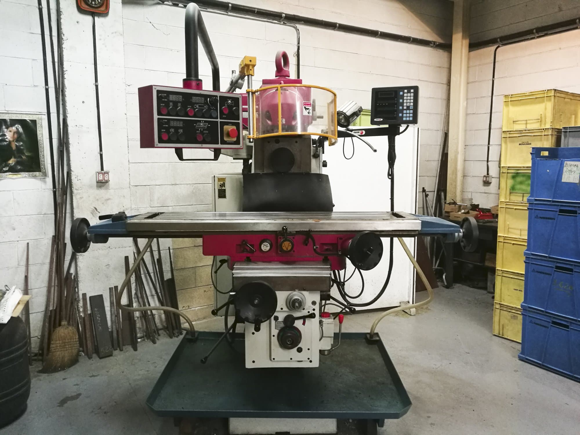 Mašīnas Lagun FCM 152  pretskats