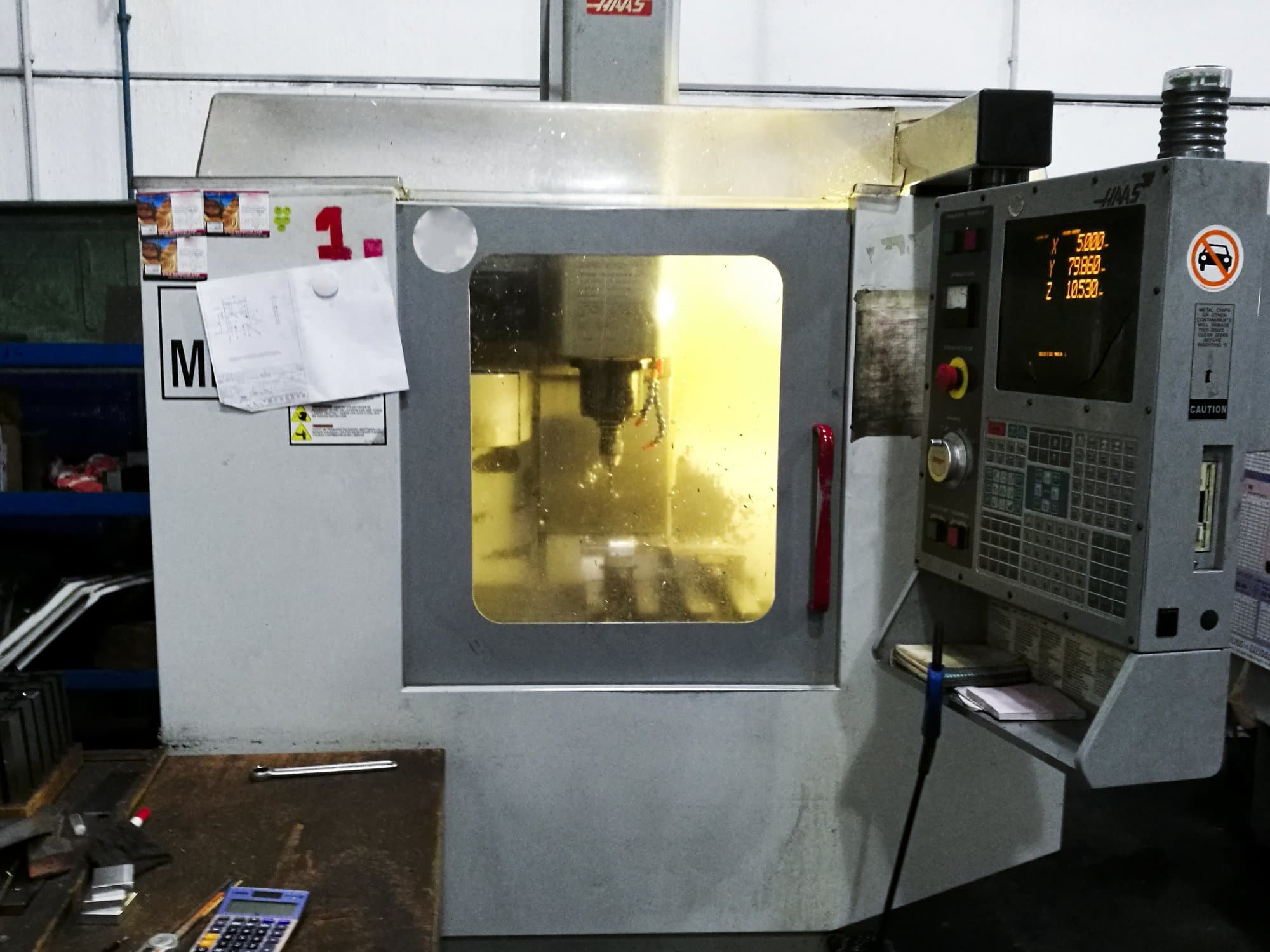 Mašīnas HAAS Mini-Mill HE darba telpa