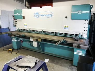 Mašīnas Vimercati CSI 3050x6 skats no labās puses