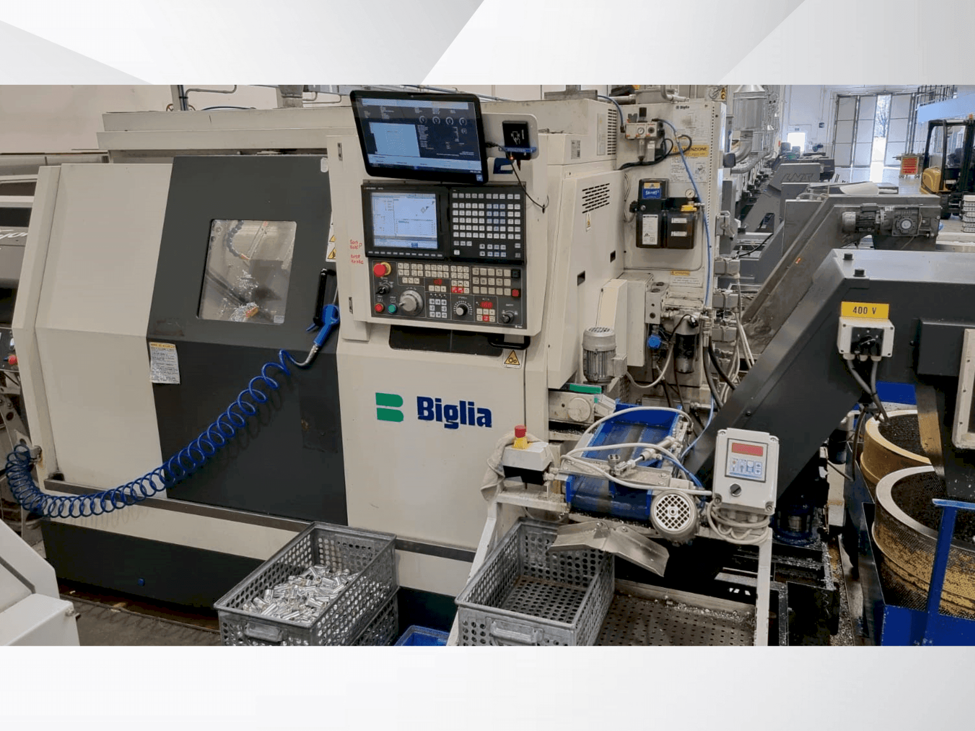 Mašīnas Biglia B436 Y2 pretskats