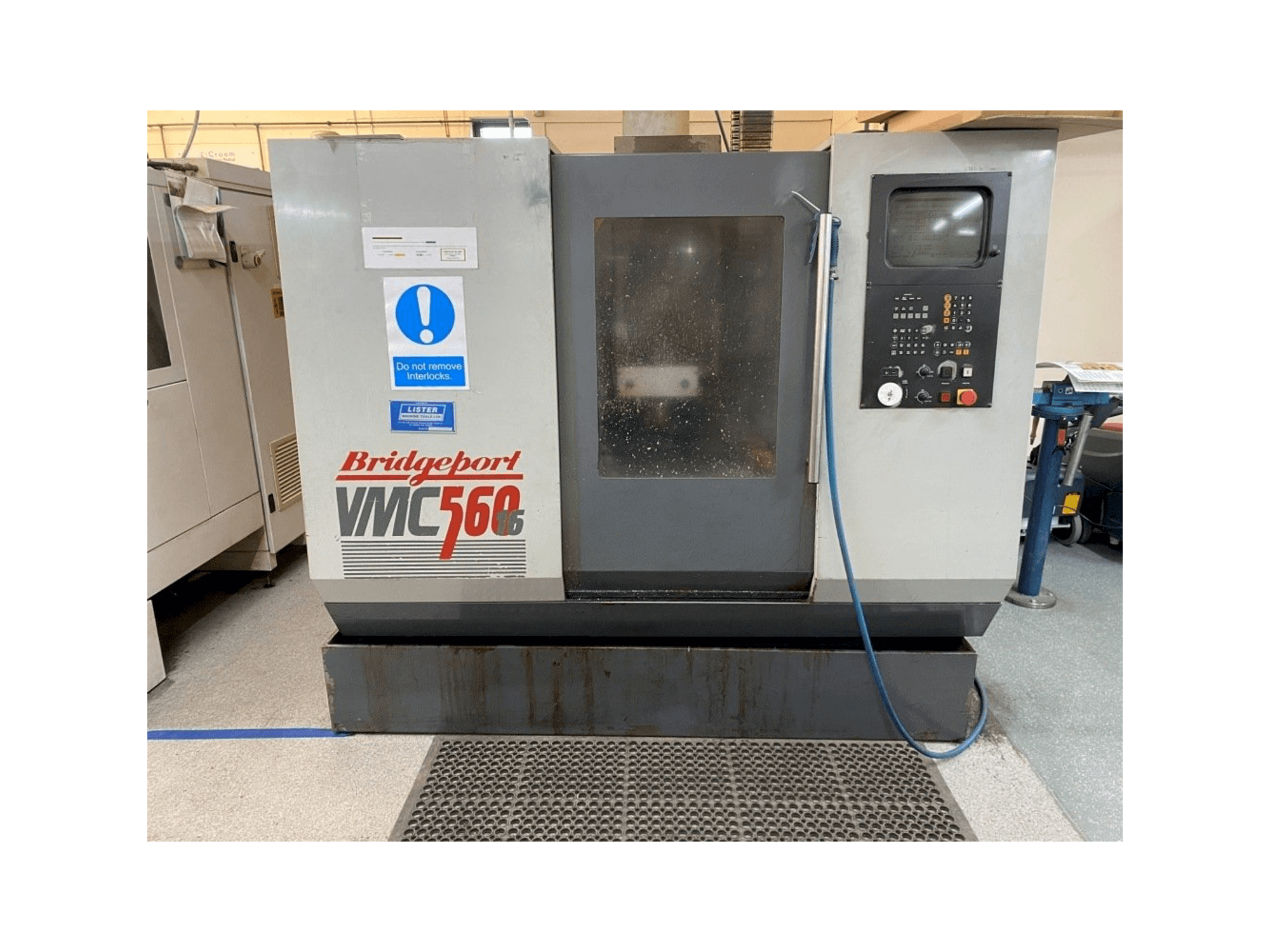 Mašīnas Bridgeport VMC 560/16 pretskats