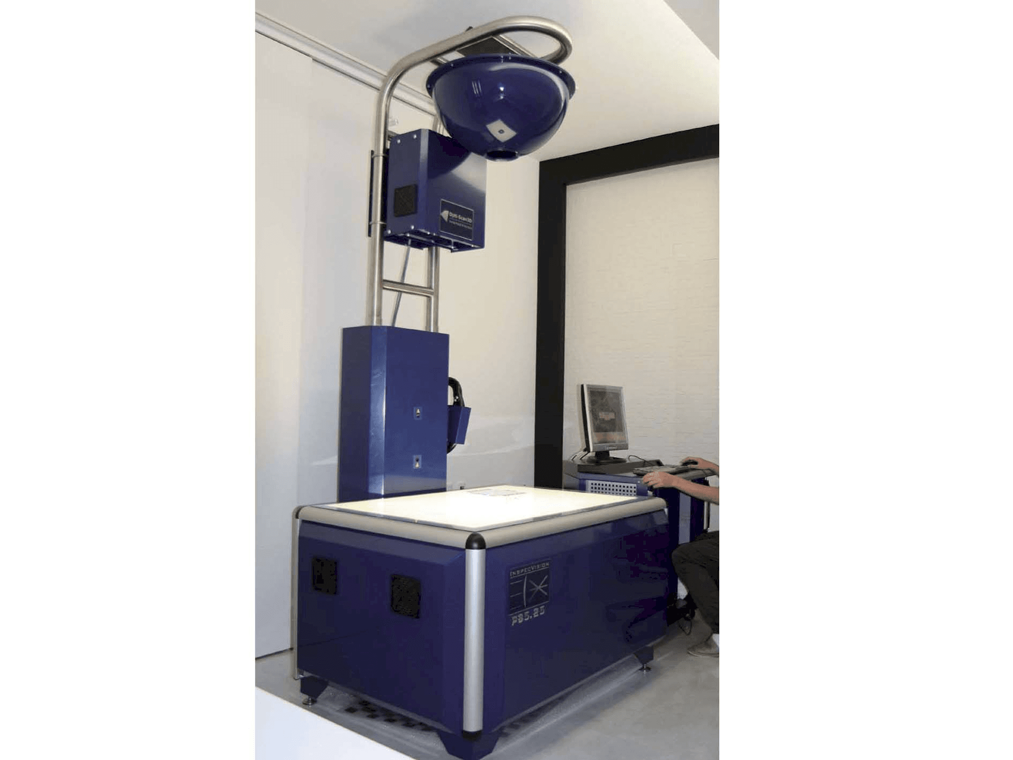 Mašīnas InspecVision P85.25 pretskats